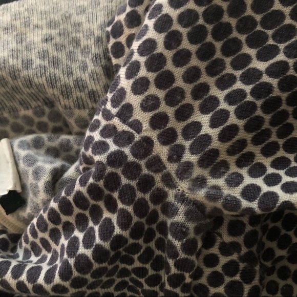 J crew polka dot 100% merino wool cardigan XS - Picture 9 of 9